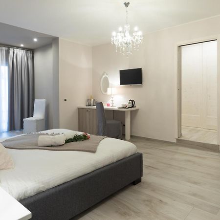 Residenza Conca Verde B&B La Suite Rogolo Buitenkant foto