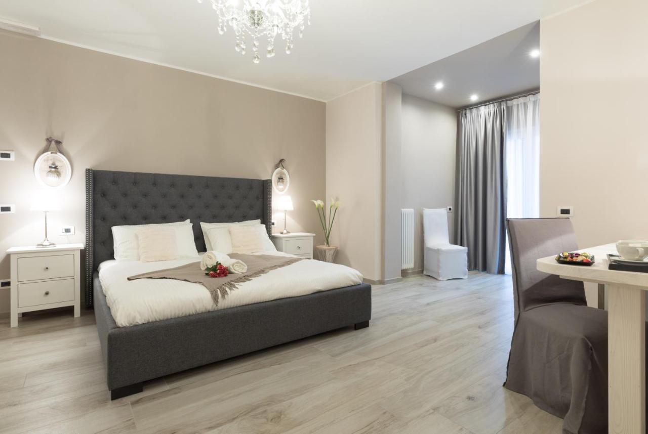 Residenza Conca Verde B&B La Suite Rogolo Buitenkant foto
